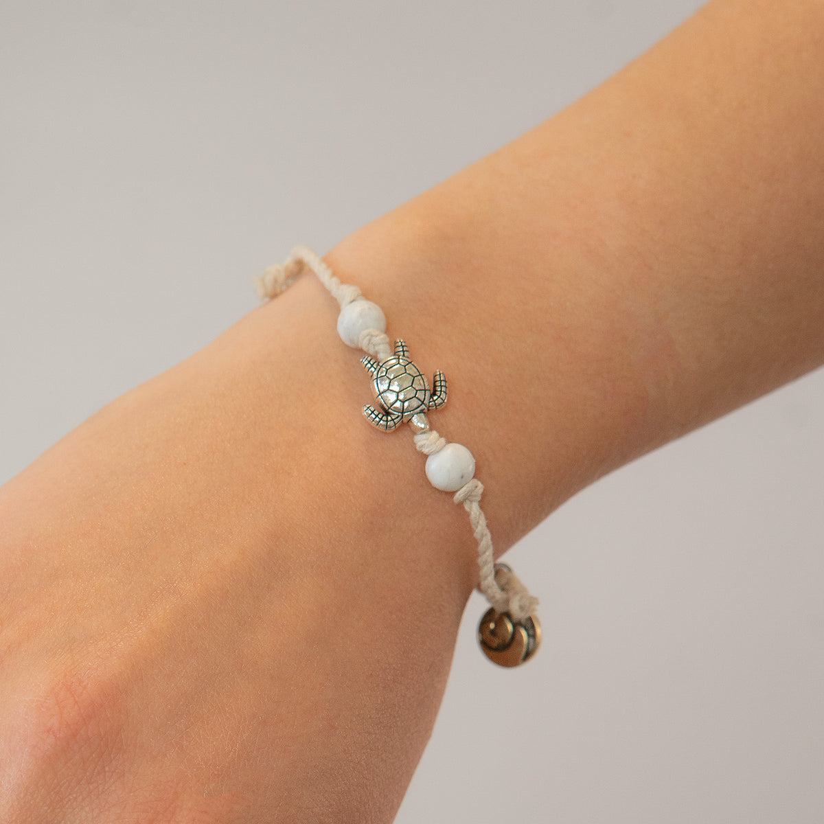 Bracelet white "TURTLE" sponsorship