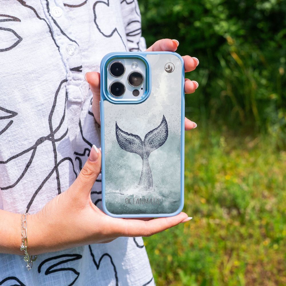iPhone 14 Hülle - Delfin blau - "Dolphin" - nachhaltig – Ansicht 4