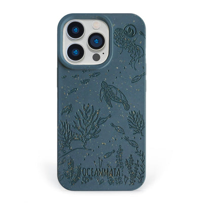 iPhone 16 pro case 'TURTLE Family' - blue - sustainable