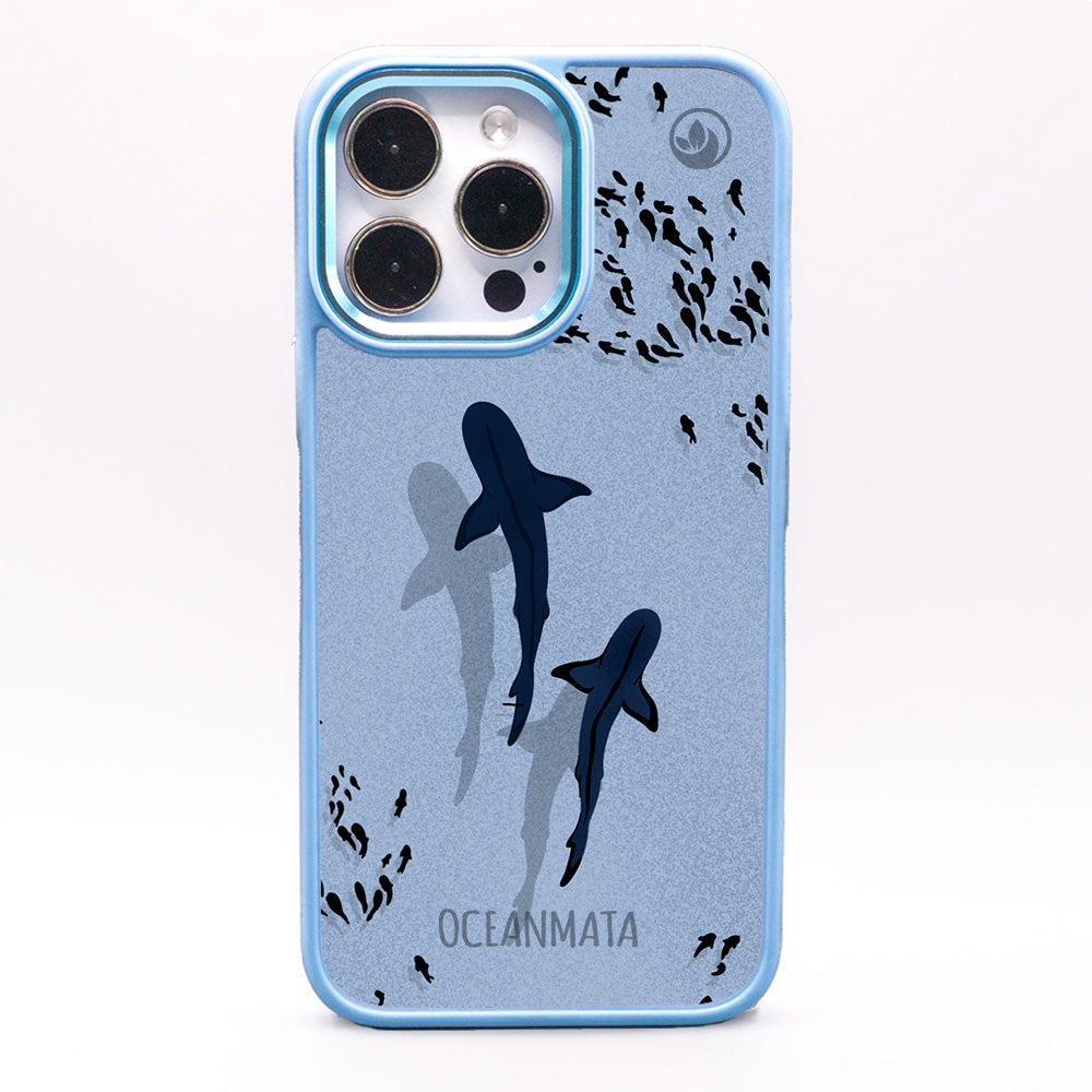 iPhone 15 pro case - Shark blue - "Into the blue" sustainable