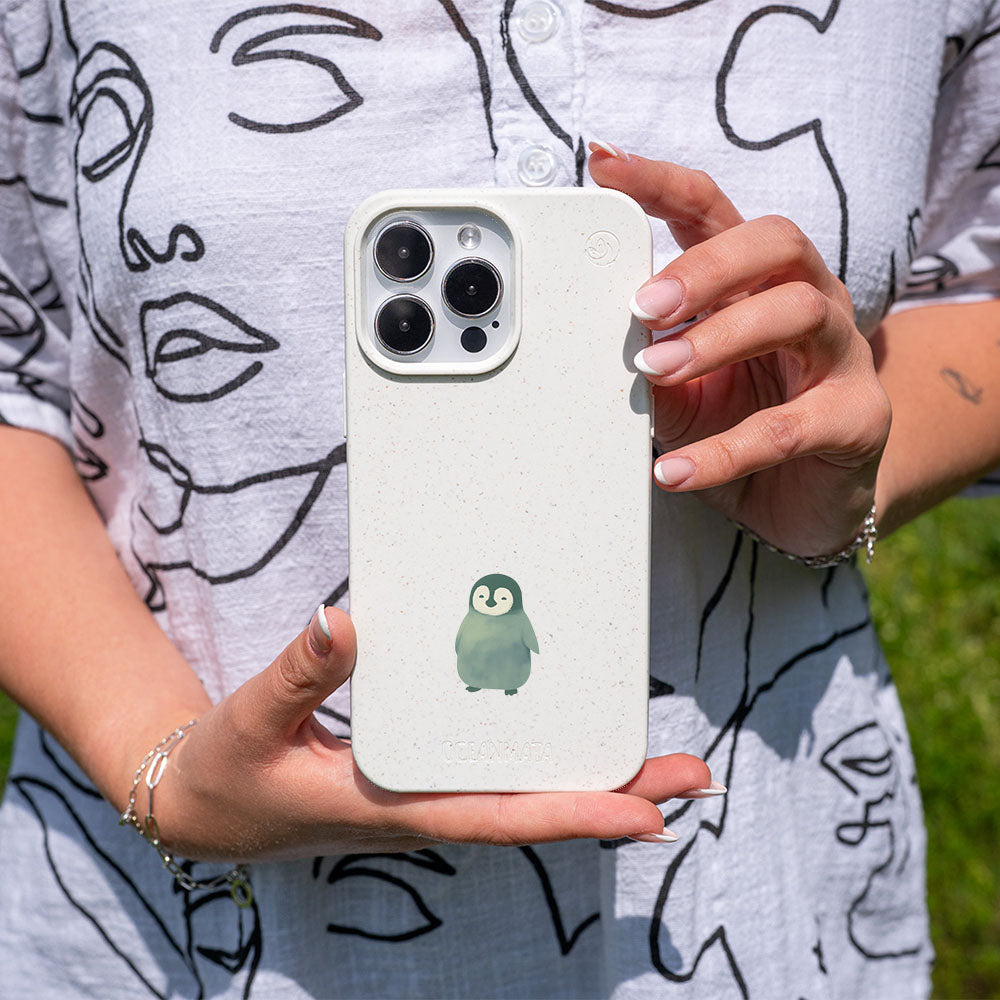 iPhone 15 pro Hülle - Pinguin weiß - "HappyPinguin" - nachhaltig