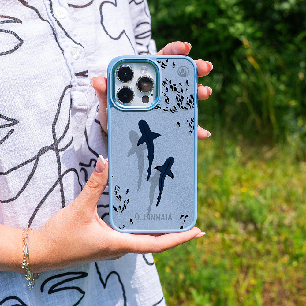 iPhone 16 pro case - Shark blue - "Into the blue" sustainable