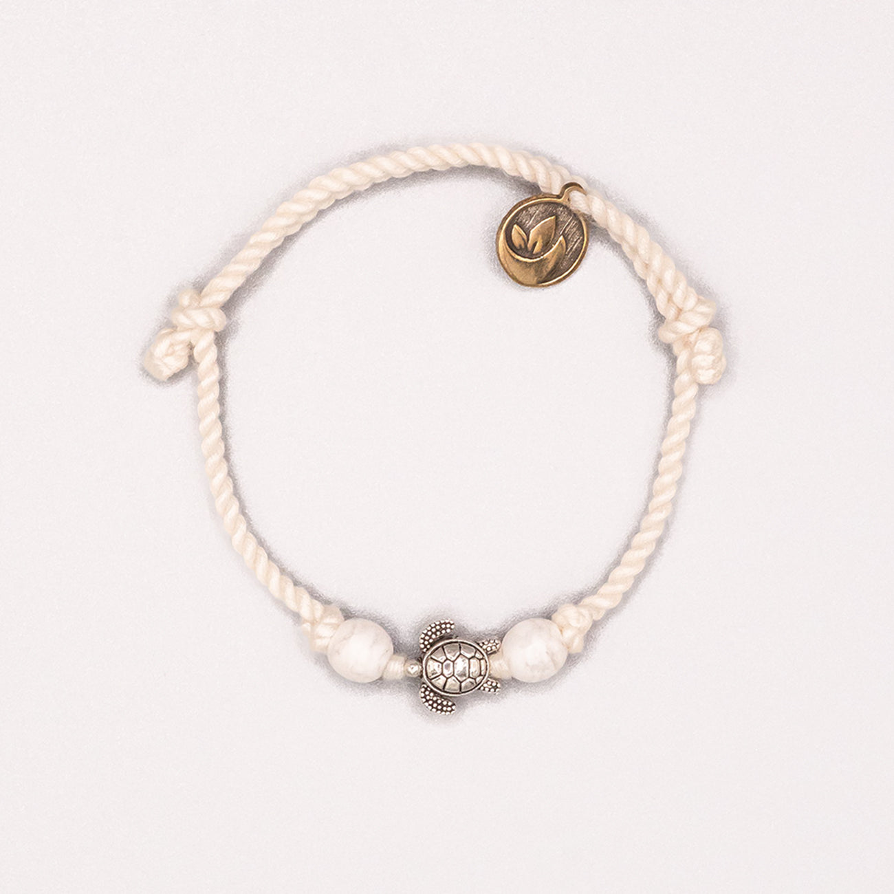 Bracelet white "TURTLE"