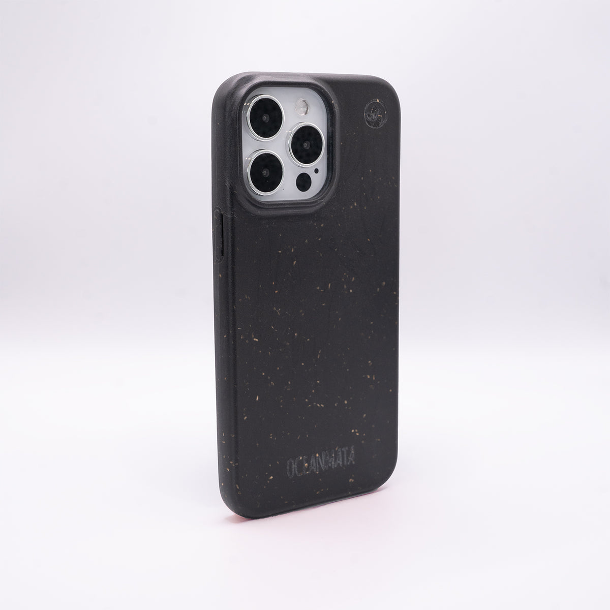 iPhone 15 pro case - black - sustainable