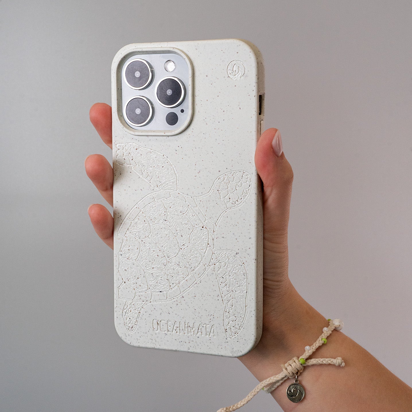 iPhone SE/7/8 Hülle - Schildkröte bunt - "Kura-Kura" - nachhaltig