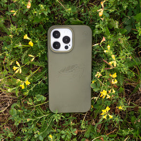 iPhone 14 pro Hülle - grün - "TURTLE" - nachhaltig – Ansicht 4