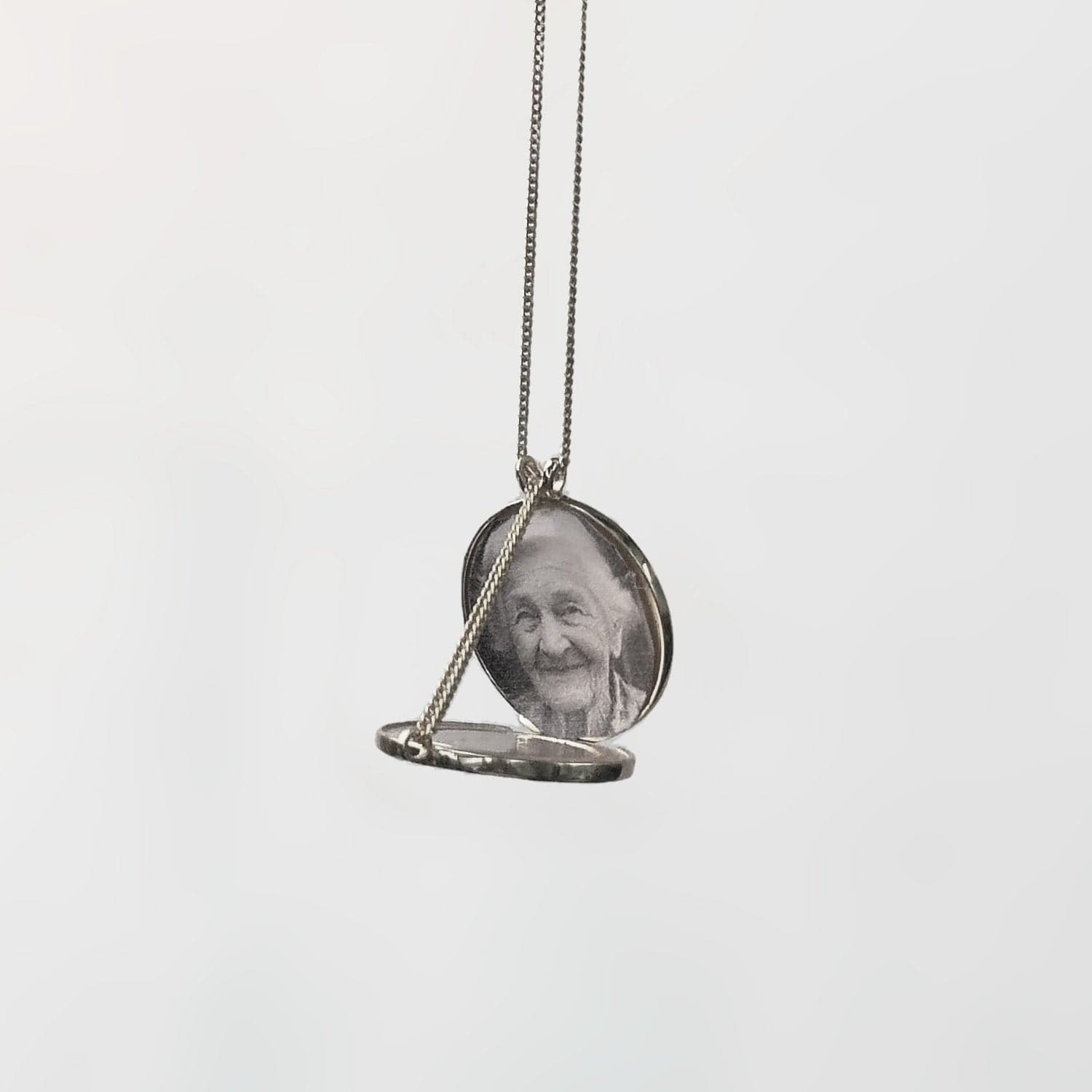 Medallion "TURTLE FAMILY"