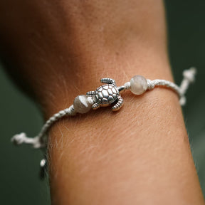 Bracelet white "TURTLE"