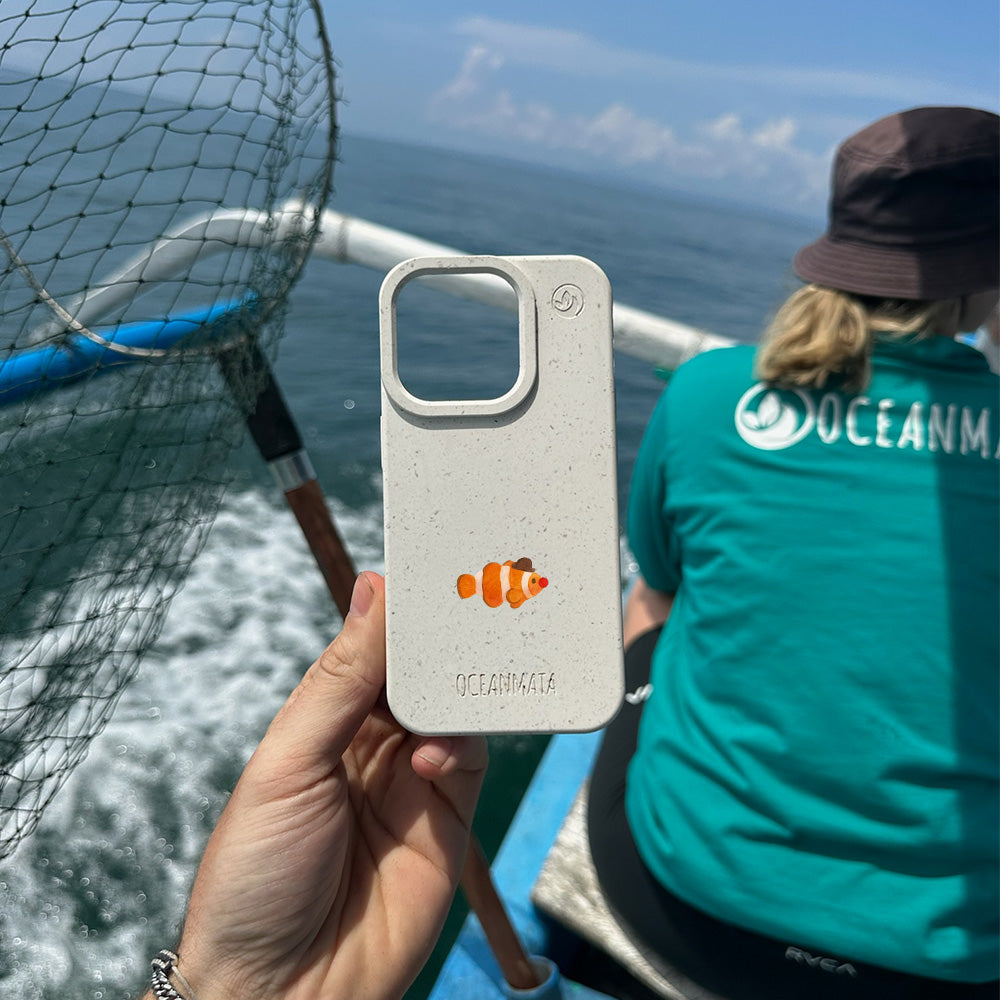 iPhone 17 Hülle - Clownfisch weiß - "Mr.Clown-Fish" - nachhaltig