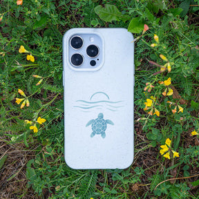 iPhone 14 pro Hülle - weiß - "Into the Sun" - nachhaltig