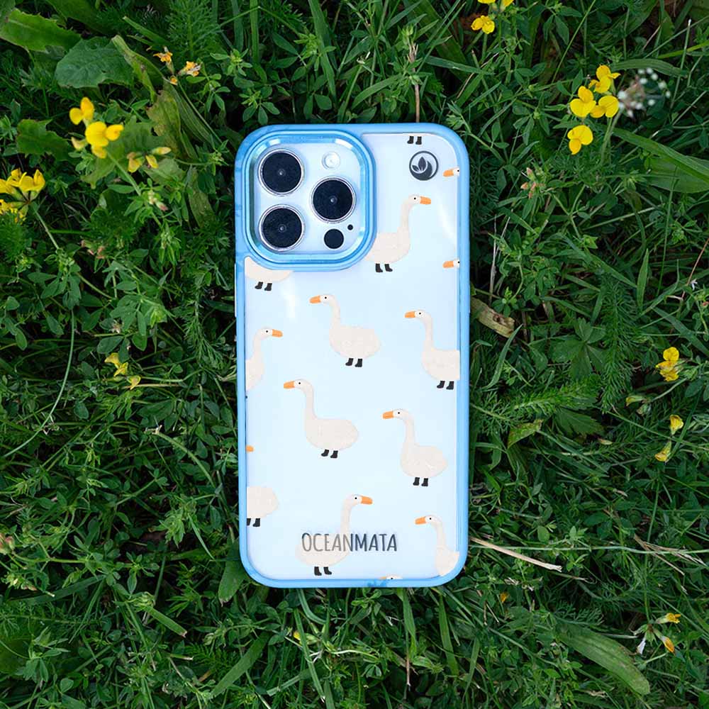 iPhone 16e/17e Hülle -  gans blau - "Goose Fella" - nachhaltig