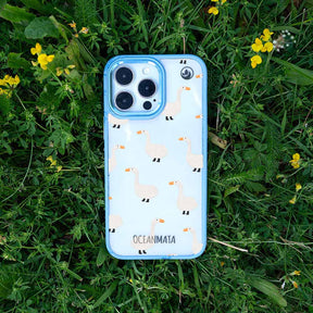 iPhone 16e/17e Hülle -  gans blau - "Goose Fella" - nachhaltig