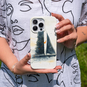 iPhone 11 Hülle - Segeln weiß - "Golden Horizon" - nachhaltig