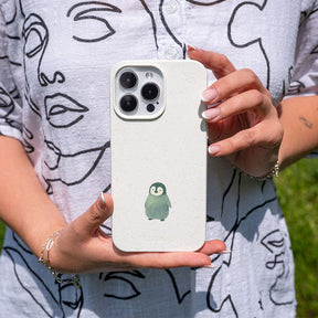 iPhone 12 pro / iPhone 12 Hülle - Pinguin weiß - "HappyPinguin" - nachhaltig
