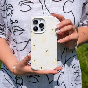 iPhone 16 pro max Hülle - Geist weiß - "LittleGhost" - nachhaltig