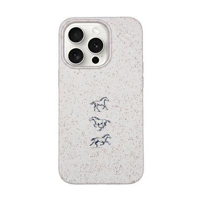 iPhone 15 pro Hülle - Pferd weiß - "wild" - nachhaltig